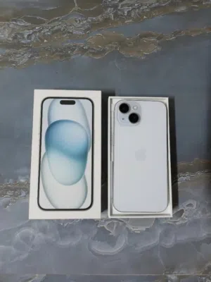 Apple iPhone 15 128 GB in Al Dhahirah