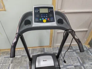 جهاز ركض ومشي  (سير)