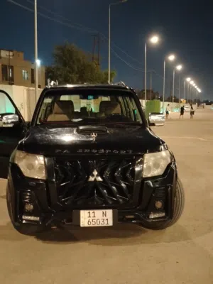 السلام عليكم سياره باجيرو 2008 السياره تخبل ونضيفه بيها لحيم باللغد بس نضيفه حيل بيها شاشه لكزز السي
