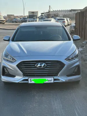 Used Hyundai Sonata in Tripoli