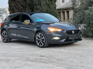 Seat . Leon . 2021 . New3