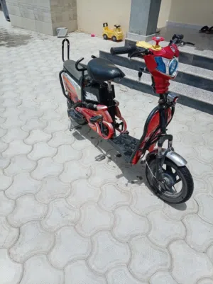 سكوتر الكهربائيه أمور طيب