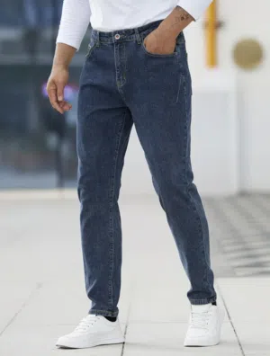 ملابس للرجال و النساء