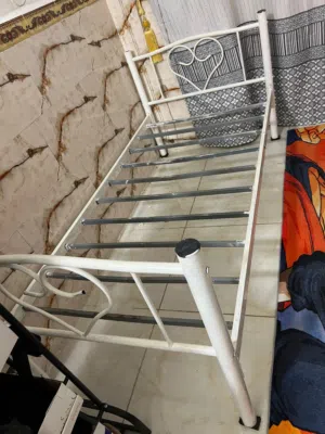 سرير منام عدد ثنين شوف الوصف