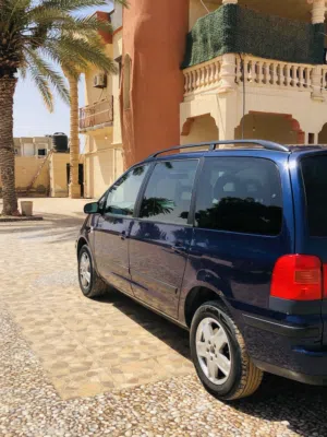 Volkswagen . Sharan . 2004 . Used1