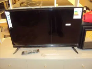 شاشة استارسات 32بوصة 4k
