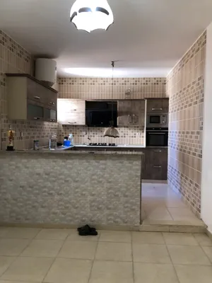 More than 6 bedrooms . 5+ Bathrooms . 300 m20