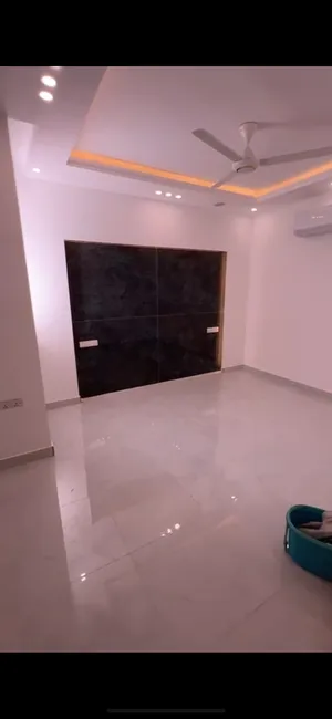 ‏مفروش جزئياً ‏.‏ شهري‏3