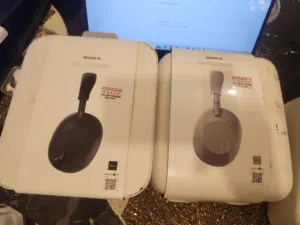 Sony WH-1000XM6 Noise Cancelling Wireless Headphones, Hi-Res Audio, Best Phone Call Quality, 30 Hour