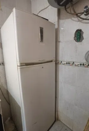 ثلاجه و بوتجاز البيع للسفر