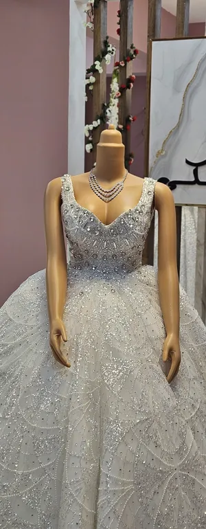 Weddings and Engagements Dresses in Muscat