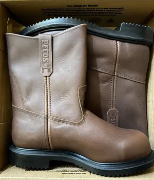 Casual Shoes . Louis Vuitton . 451