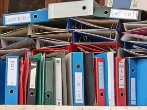 ملفات مستعمله للبيع