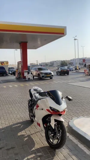 شبيه كاواساكي الكهربائيه