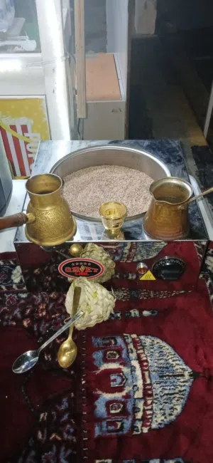 مكينت قهوا عربية علي الرمله