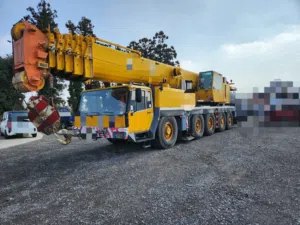 فوركلفت للايجار سيزرلفت للايجار كرينات للايجار معدات حديثه للايجار