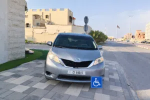 تويوتا سيينا  مجهزة لذوي الهمم  7 ركاب  نظيفة جداً  فل أوبشن  الوصف