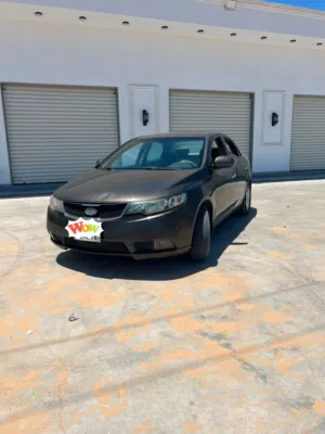 Used Kia Cerato in Tripoli