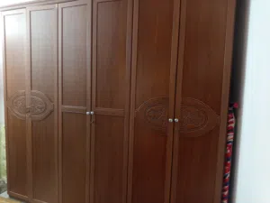 اتات منزلي ..خزائن ملابس