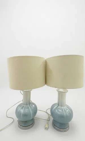 أباجورة مستعملة