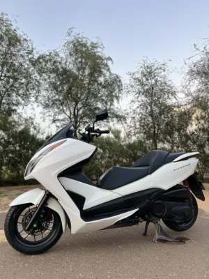 للبيع هوندا فورزا 2016 250cc