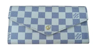 Louis Vuitton Sarah wallet in Damier Azur coated canvas. لويس فيتون أصلية محفظة ستاتي أصلية