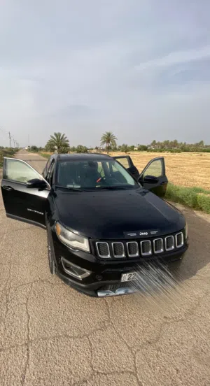 جيب كومباس للبيع
