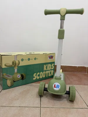 Children’s scooter
