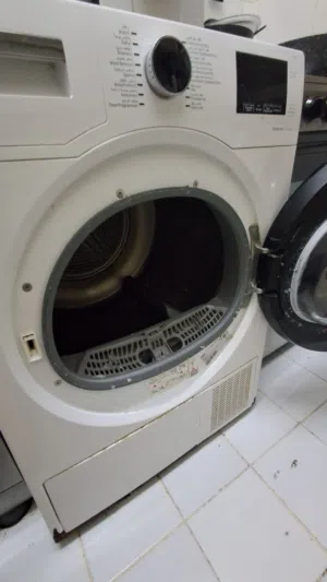 نشافه بيكو سعه 10 كيلو حاله جيدة بها عيب هو صوت عالي عندي التشغيل
