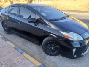 تويوتا بريوس  2015 فحص كامل بحالة الوكاله  كلين