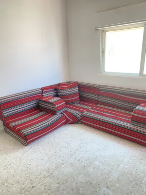 فراش ارضي عربي