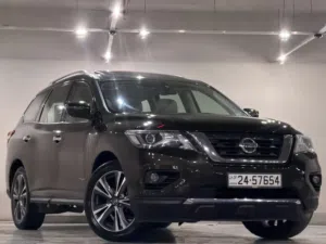 NISSAN PATHFINDER 2018 بحالة الوكالة