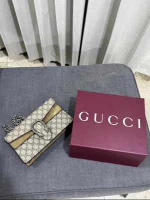 شنطة Gucci مستعملة أصلية