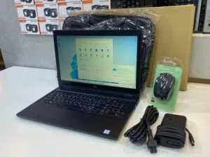 Dell Latitude i5 / شاشة 15.6 / ويندوز 11 / مكفول  لابتوب ديل أصلي – i5 جيل 8 – سريع ونظيف جدًا