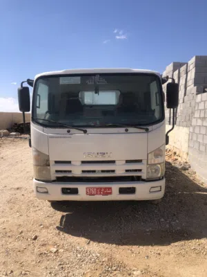ISUZU 2011