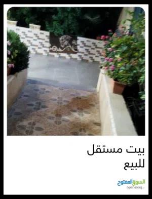 بيت مستقل في عقابا حي الزرعينة للبيع على مساحة أرض 520 متر تشطيب دلوكس مساحة البيت 140 متر مكون من 3