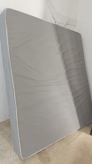فراش زوجي مستعمل