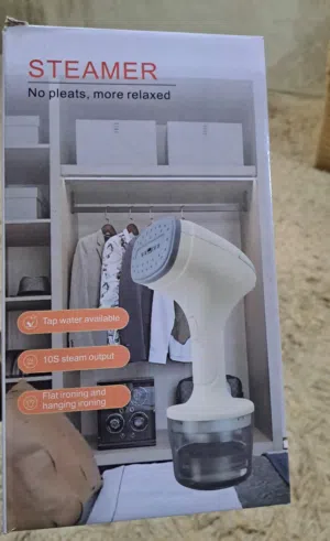 Handheld steamer