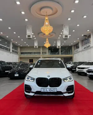 بي إم دبليو    BMW  X5 40 I الفخامة,الراحةوالهيبة بكل تفاصيلها! موديل : 2022 ماشية : 68 الف
