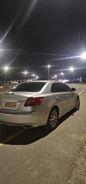 Used Suzuki Kizashi in Al Dakhiliya