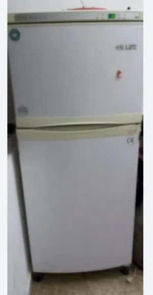 ثلاجه هاي لايف لون ابيض