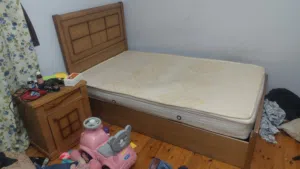 غرفه نوم بسريرين