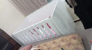 تخت بيبي للبيع بحال الجديد