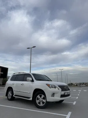لكزس LX 570 الفطيم موديل 2014