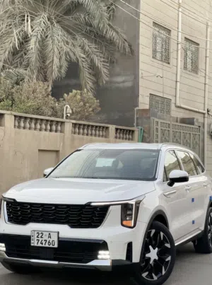 كيا سورنتو 2025 رقم أربيل ماشيه 6 الف كشنات جلد تدفى تبريد