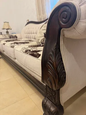 طقم كنب فاخر للبيع