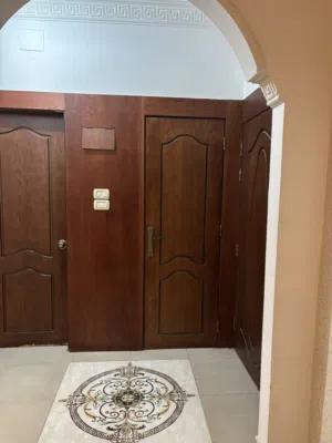 شقة مميزة للبيع في الجاردنز