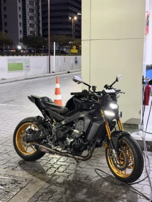 YAMAHA MT09 SP 2024 FULL CARBON