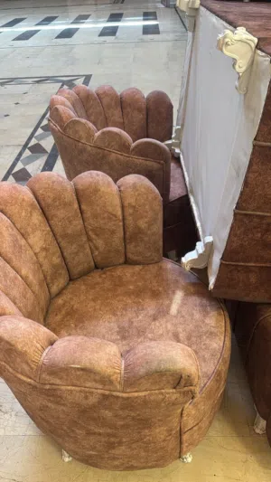 طقم كنب بحالة جيدة