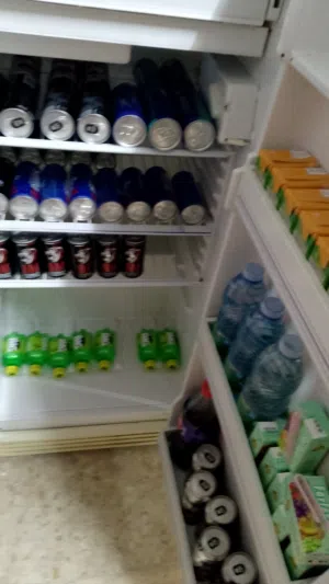 ثلاجة مكتب